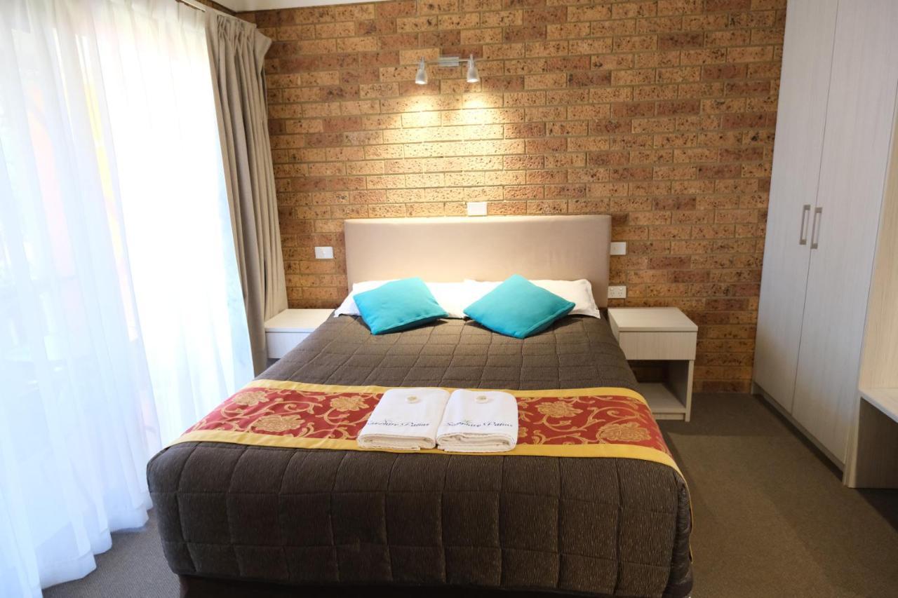 Sapphire Palms Motel Зе-Энтранс Экстерьер фото