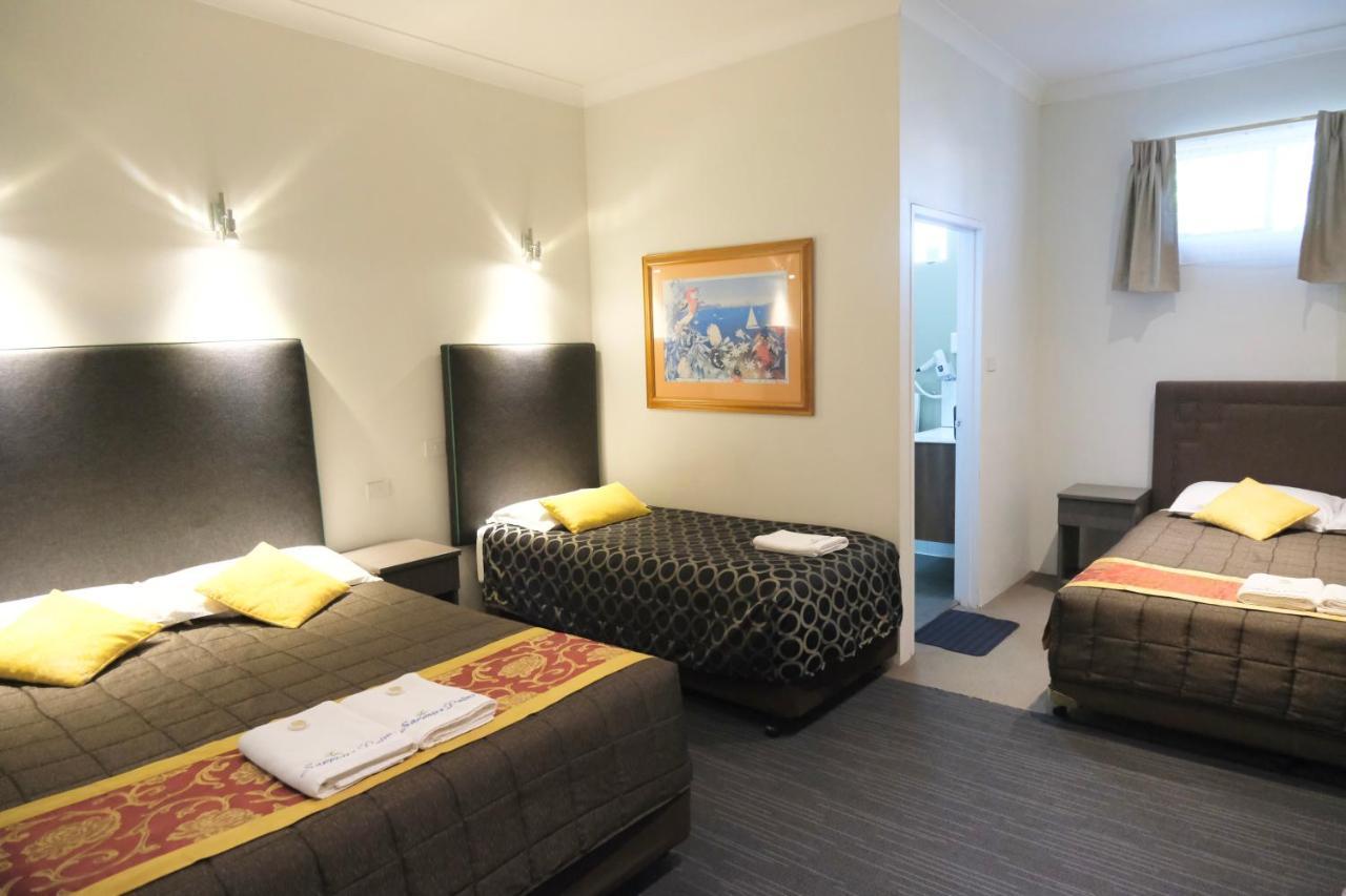 Sapphire Palms Motel Зе-Энтранс Экстерьер фото